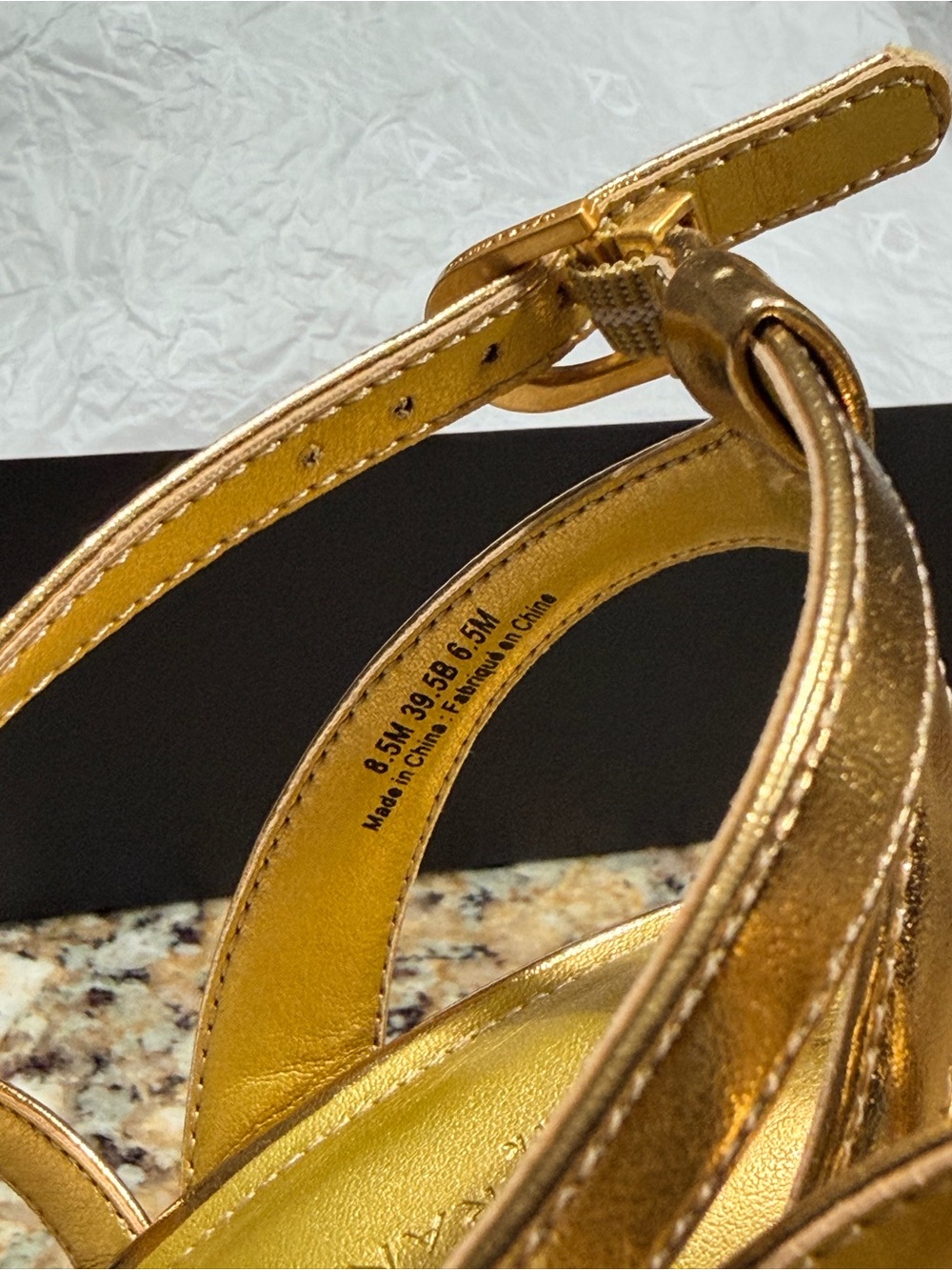 Donna Karan NY Brooks Gold Strappy Womens Sandals - Picture 12 of 14